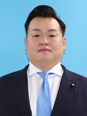前田一輝
