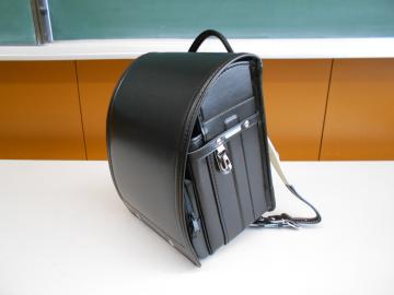 黒（ステッチ黒）