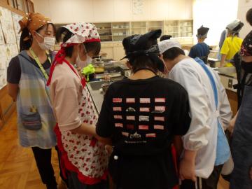 栄養教諭の先生にご指導いただきました